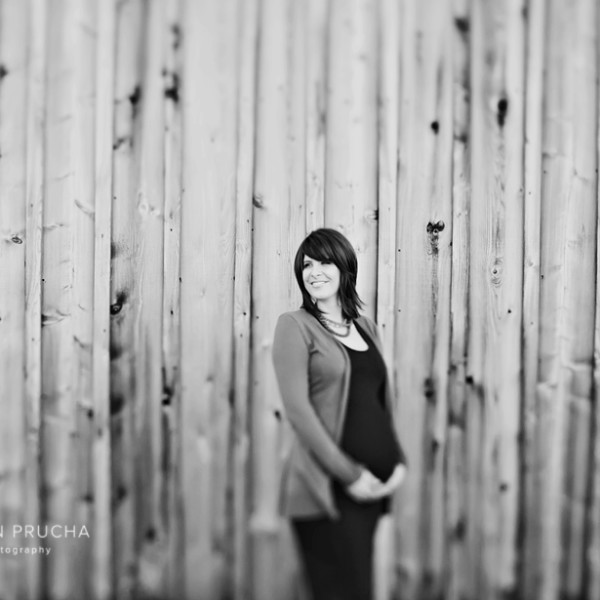 L+B Maternity: Peek